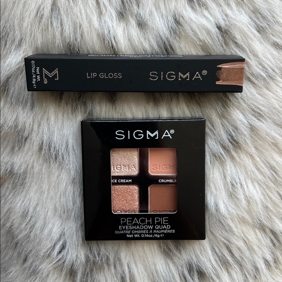 Sigma Beauty Peach Pie Eyeshadow Quad and Lip Gloss in Idyllic - Picture 1 of 3